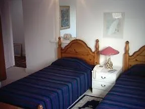 Waratah Lodge-2